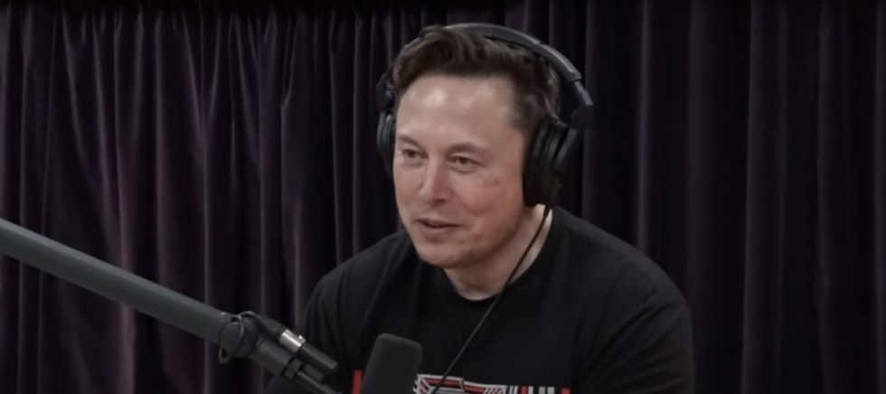 elon musk shirt on joe rogan